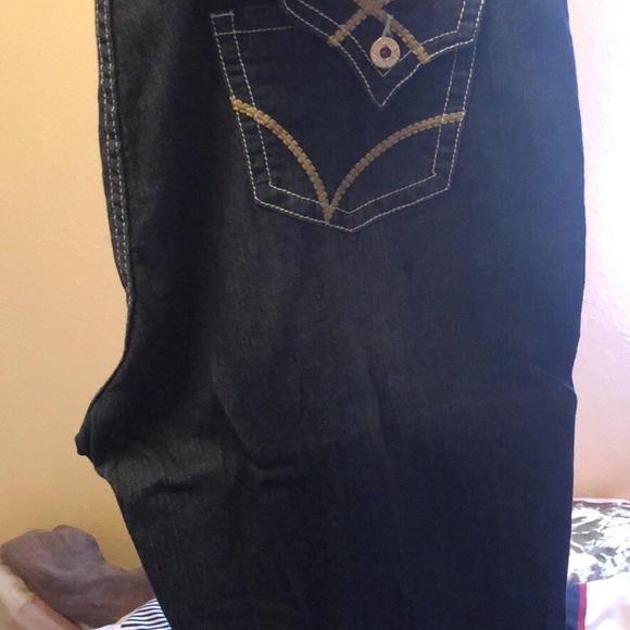 Plus size clothes - Picture 5 of 8